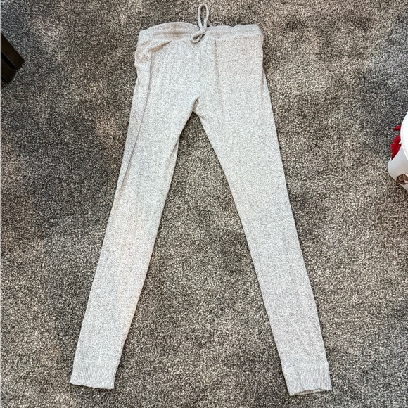 American Eagle Ahh-mazingly Soft, Cozy Gray Knit Joggers - Picture 1 of 5